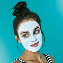 Load image into Gallery viewer, Avon Clearskin Blackhead Removing Face Mask - 75ml