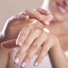 Load image into Gallery viewer, Avon Naturals Lavender Highland of France Caring Hand Cream - 75ml