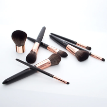 Load image into Gallery viewer, Avon Flat Foundation Brush
