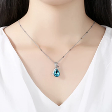 Load image into Gallery viewer, Pendant Necklace Chain "Crystal Drop"
